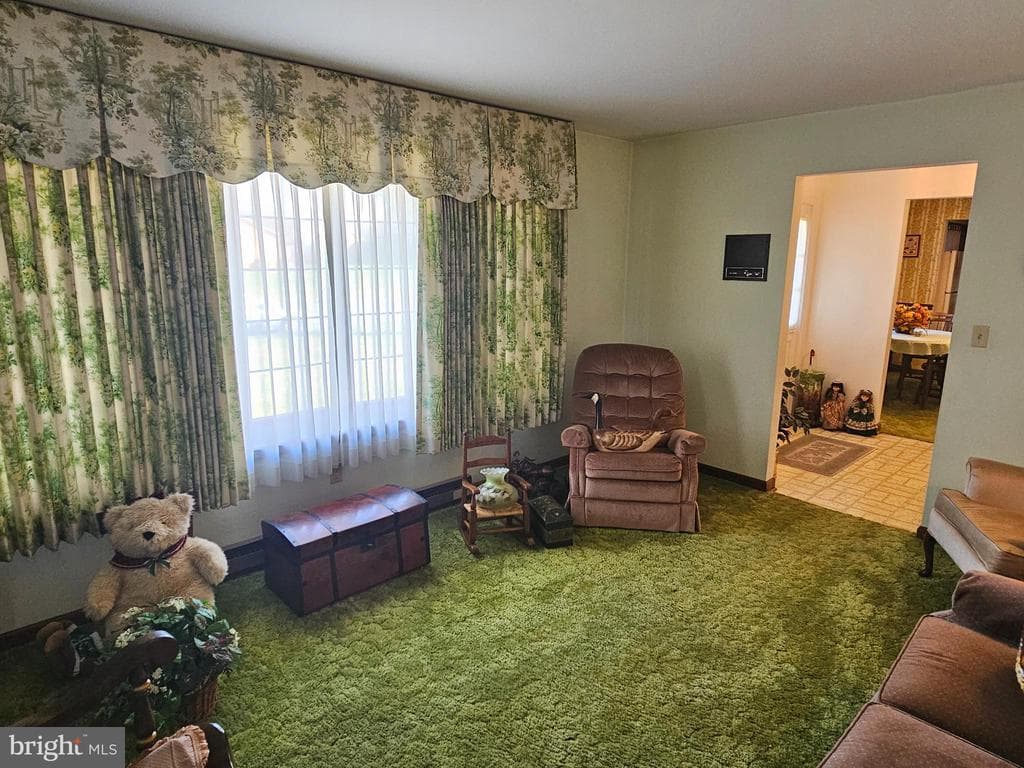 Property photo #22 for 585 Meadowview Circle, Greencastle, PA 17225