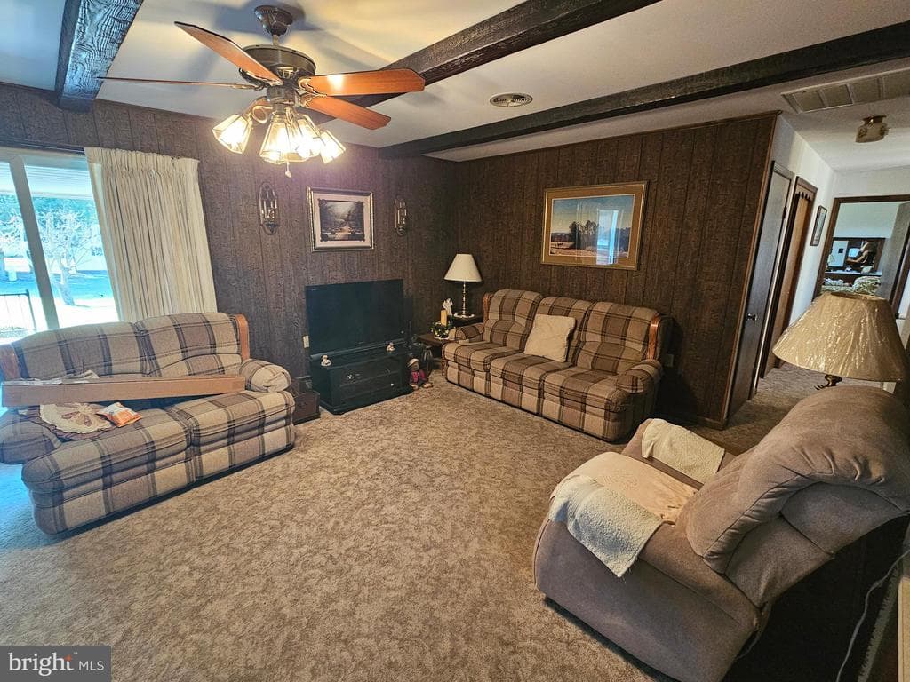 Property photo #28 for 585 Meadowview Circle, Greencastle, PA 17225