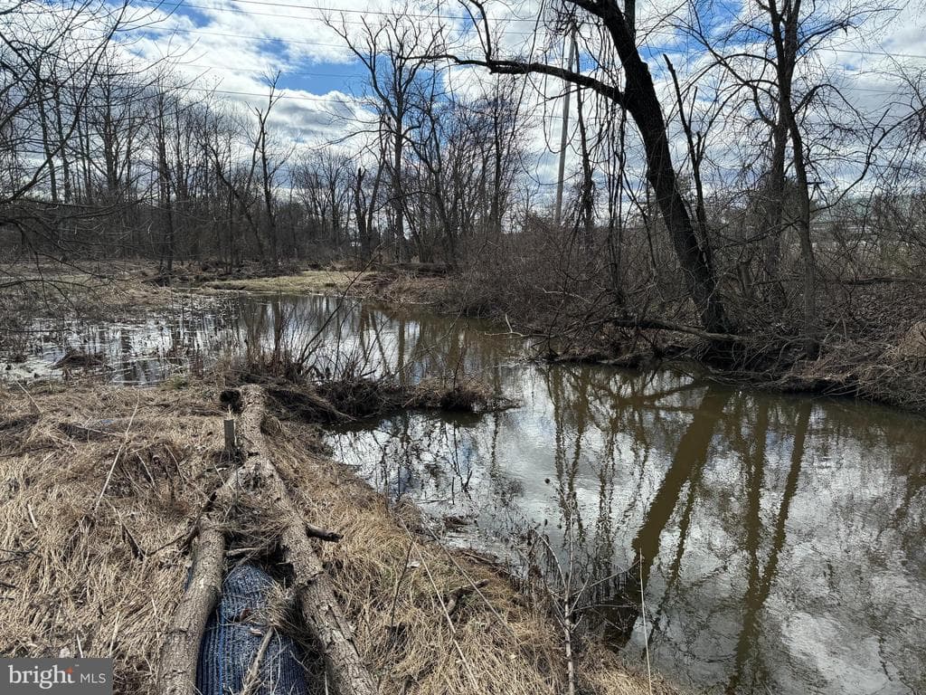 Property photo #11 for 615 Shrivers Corner Rd, Gettysburg, PA 17325