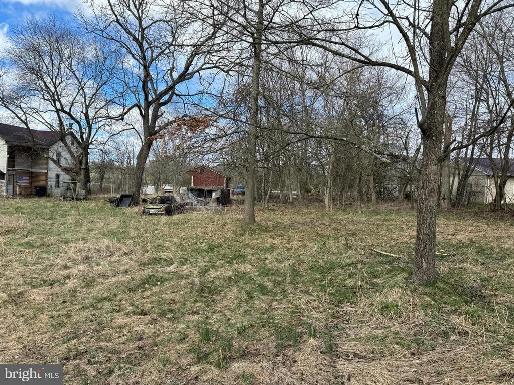 Property photo #2 for 615 Shrivers Corner Rd, Gettysburg, PA 17325