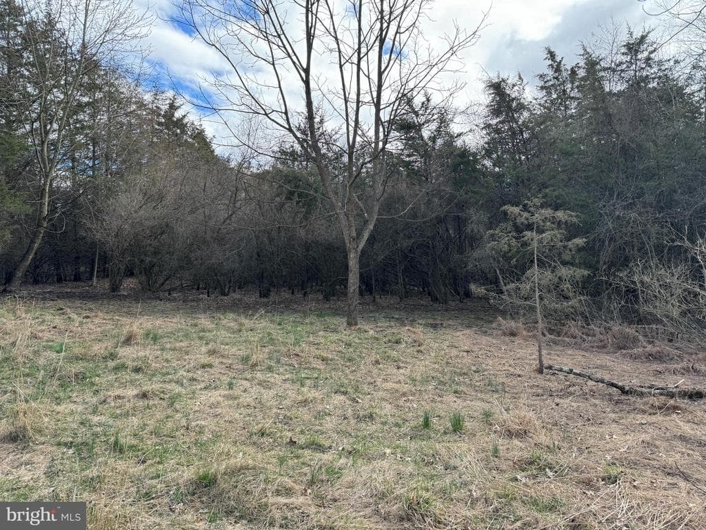 Property photo #3 for 615 Shrivers Corner Rd, Gettysburg, PA 17325