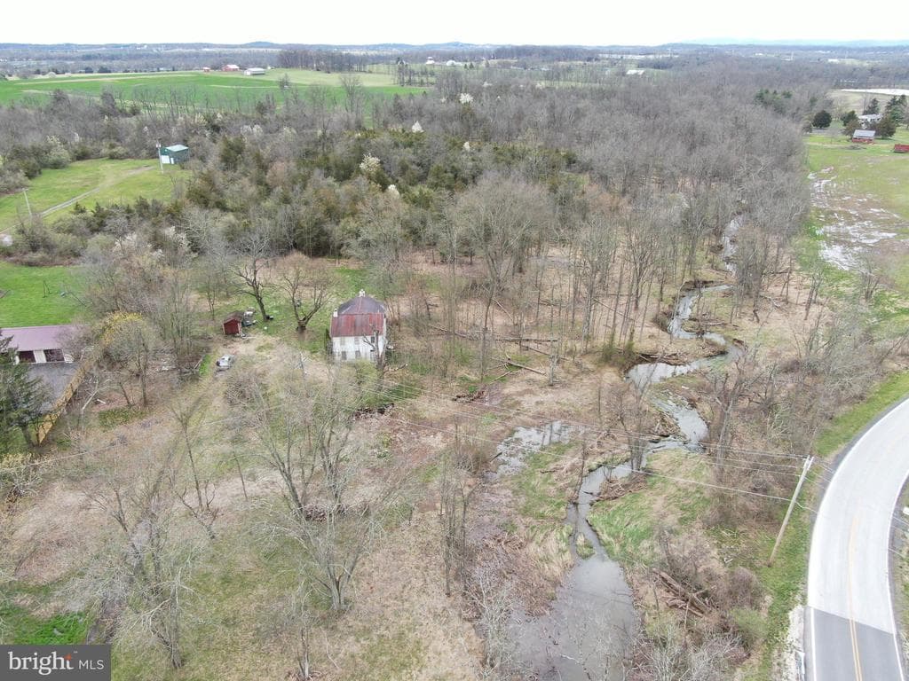 Property photo #0 for 615 Shrivers Corner Rd, Gettysburg, PA 17325