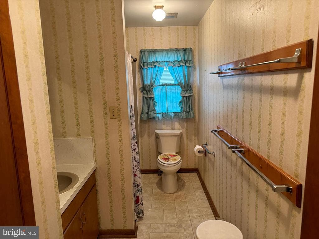 Property photo #20 for 10910 Rosewood Dr, Hagerstown, MD 21740