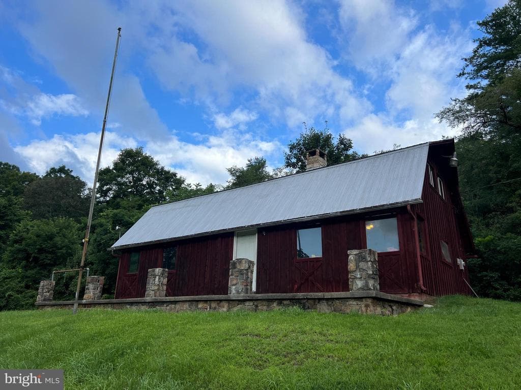 Property photo #7 for 3035 Black Log Road, Orbisonia, PA 17243