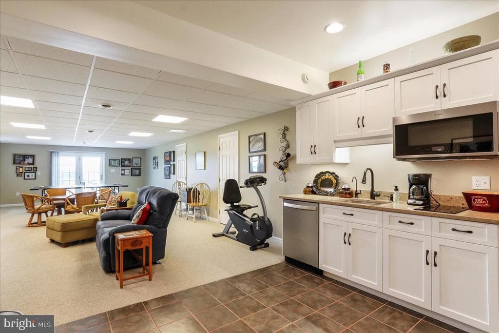 Property photo #80 for 934 Samerica Dr, Chambersburg, PA 17202