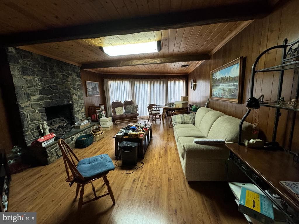 Property photo #15 for 13902 Blue Mountain Dr, Maugansville, MD 21767