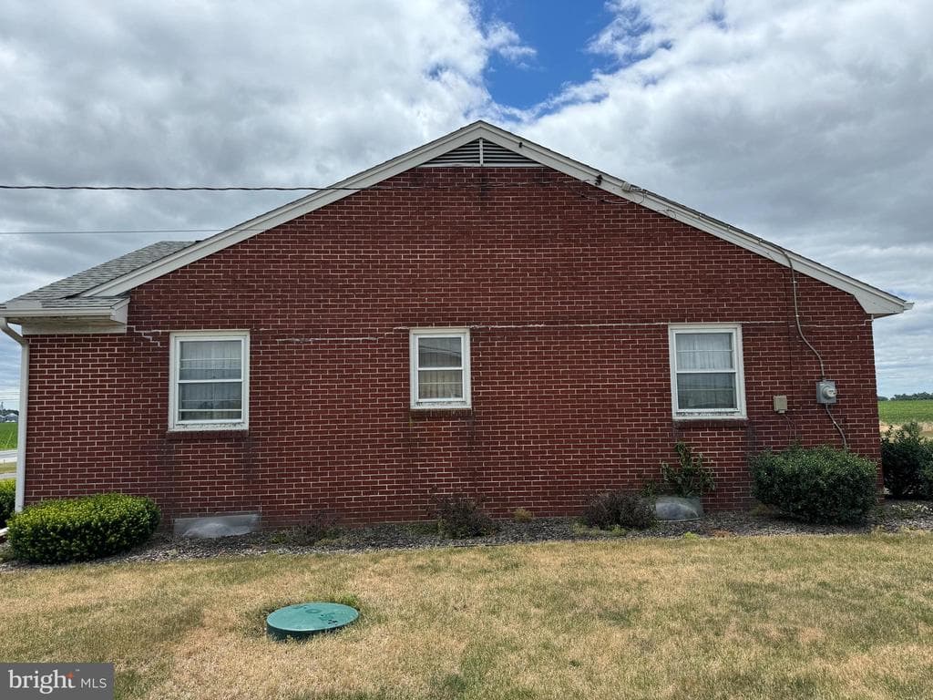 Property photo #6 for 6733 Molly Pitcher Hwy, Chambersburg, PA 17202