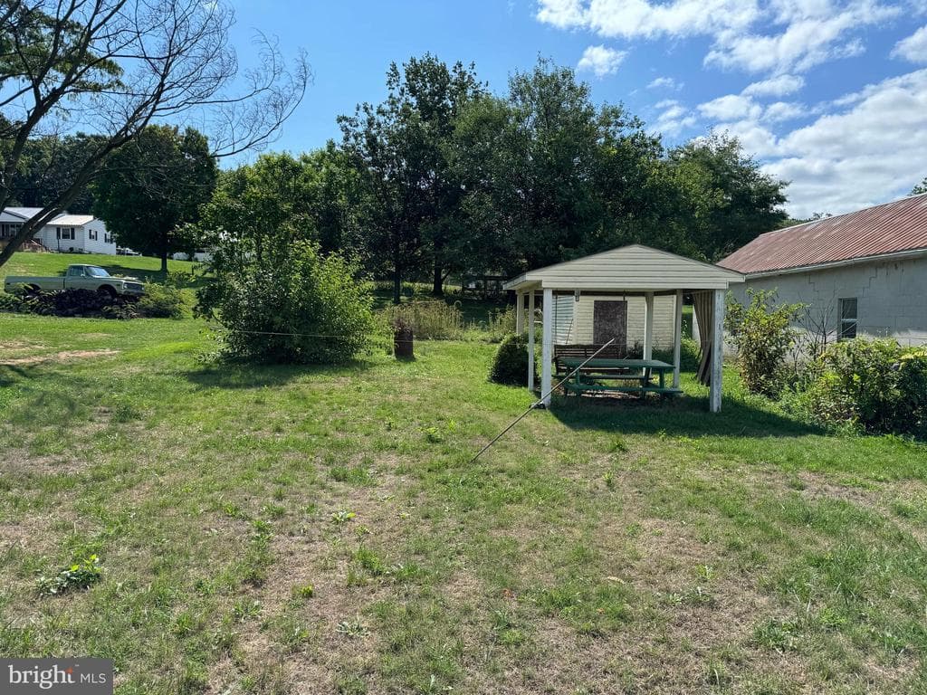 Property photo #9 for 7140 Slabtown Rd, Waynesboro, PA 17268