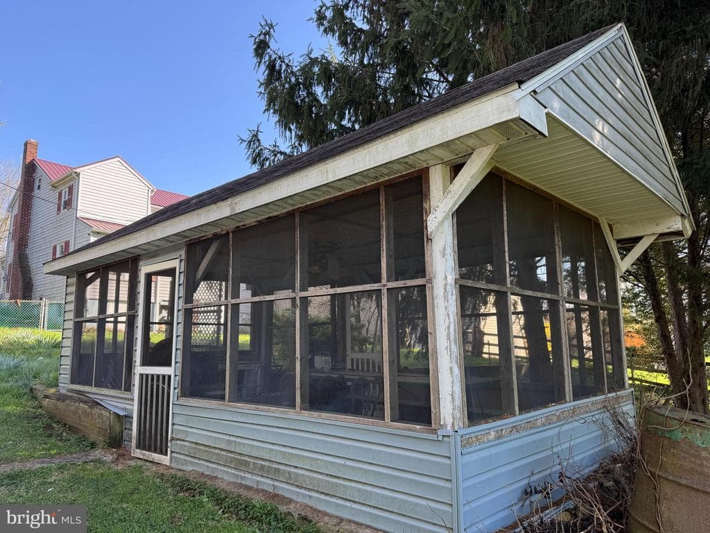 Property photo #8 for 7856 Fairplay Rd, Fairplay, MD 21713