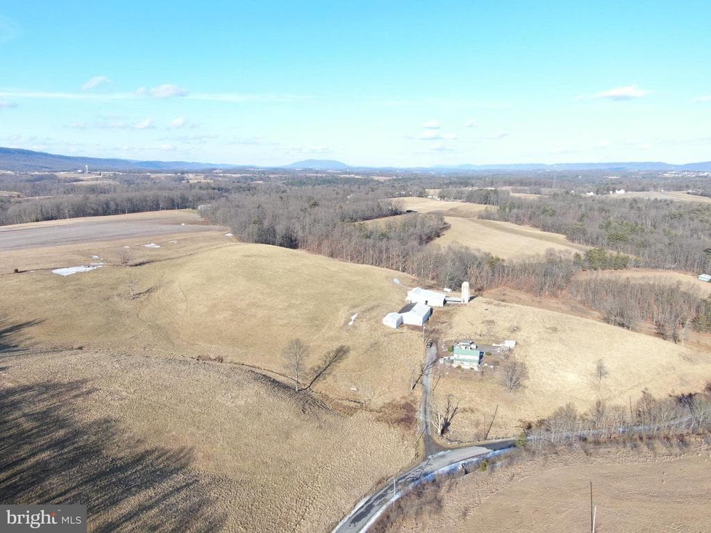 Property photo #4 for 617 Buck Road, Harrisonville, PA 17228