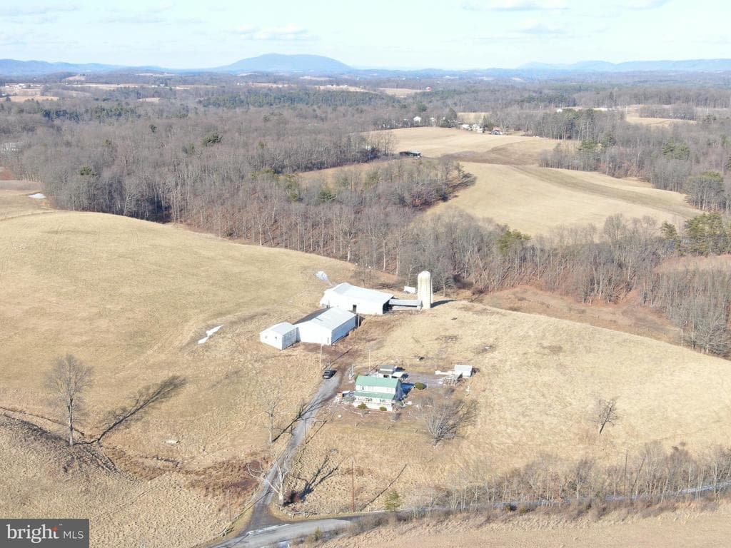Property photo #5 for 617 Buck Road, Harrisonville, PA 17228