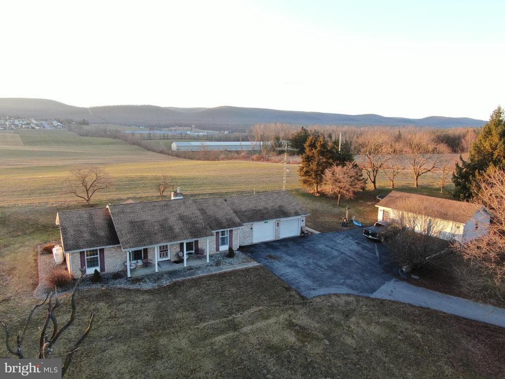 Property photo #28 for 928 Baltimore Road, Shippensburg, PA 17257