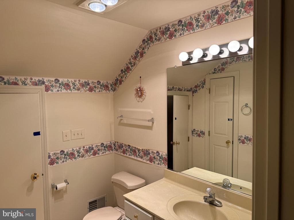 Property photo #66 for 18814 Dover Drive, Hagerstown, MD 21742