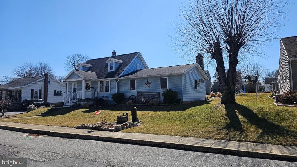 Property photo #2 for 329 Tyrone Street, Greencastle, PA 17225