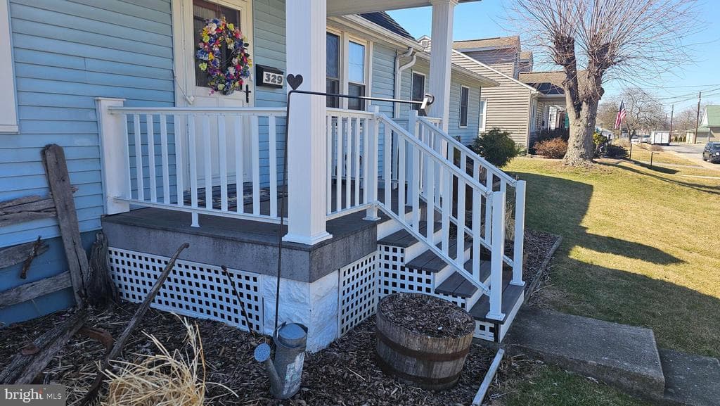 Property photo #4 for 329 Tyrone Street, Greencastle, PA 17225