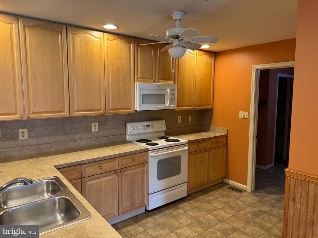 Property photo #24 for 14 Eckstine Ct, Smithsburg, MD 21783