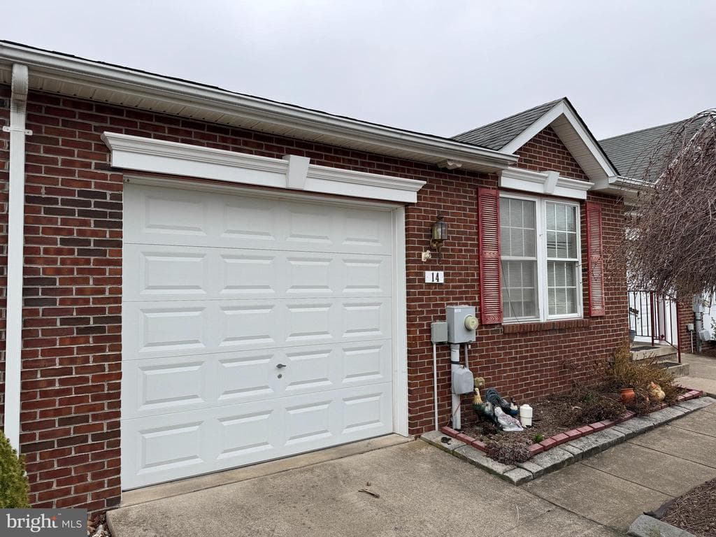 Property photo #3 for 14 Eckstine Ct, Smithsburg, MD 21783