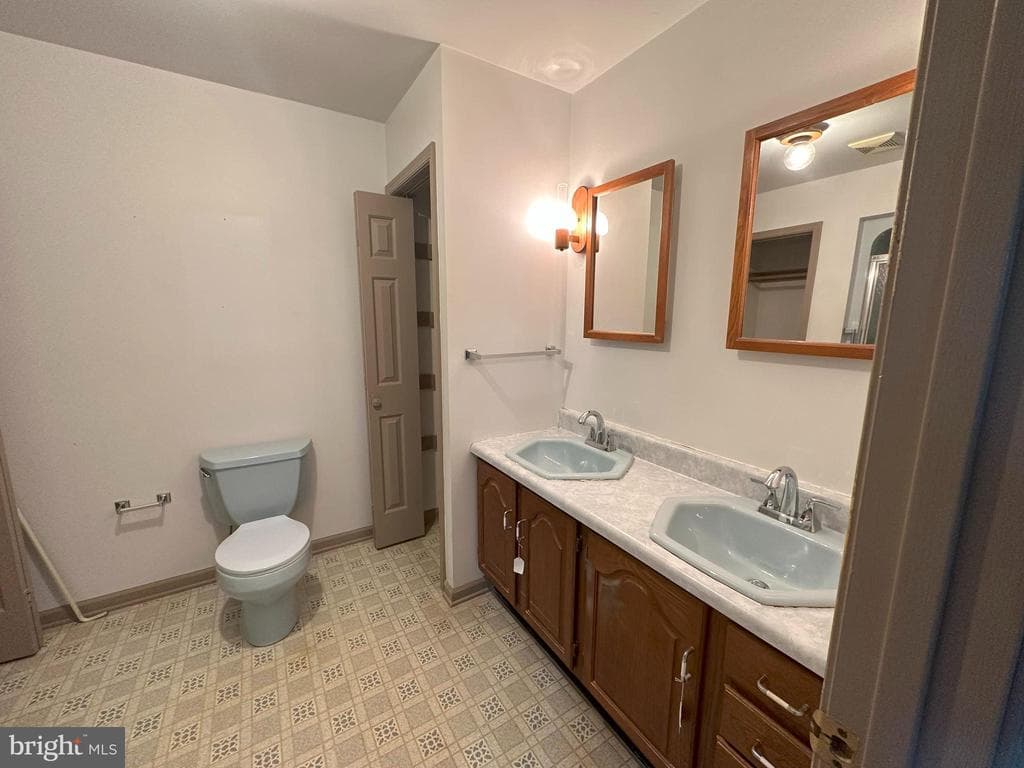 Property photo #20 for 13929 Green Mountain Drive, Maugansville, MD 21767