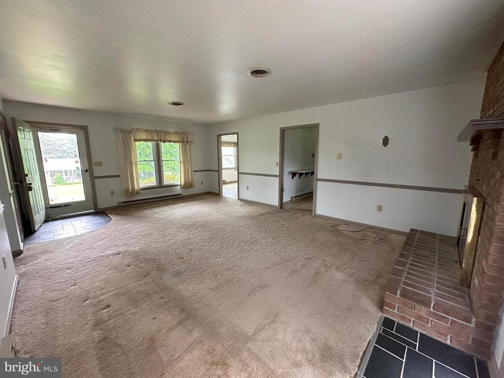 Property photo #38 for 13929 Green Mountain Drive, Maugansville, MD 21767