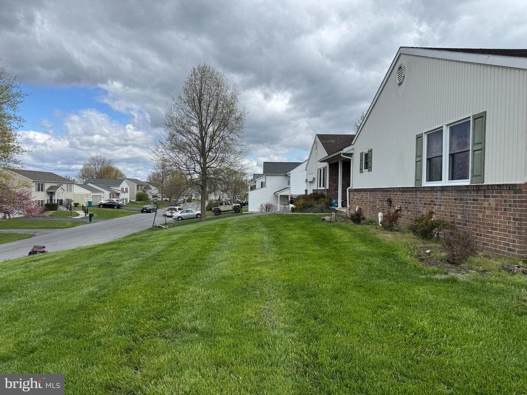 Property photo #6 for 13929 Green Mountain Drive, Maugansville, MD 21767