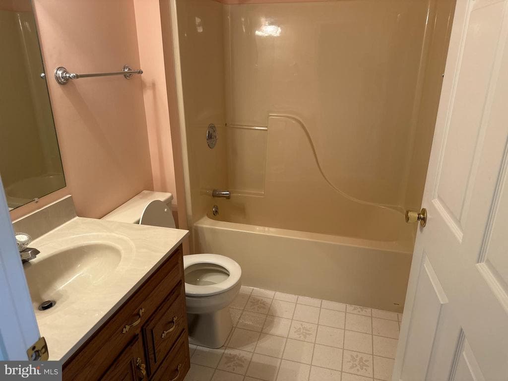 Property photo #19 for 593 W Third St, Waynesboro, PA 17268