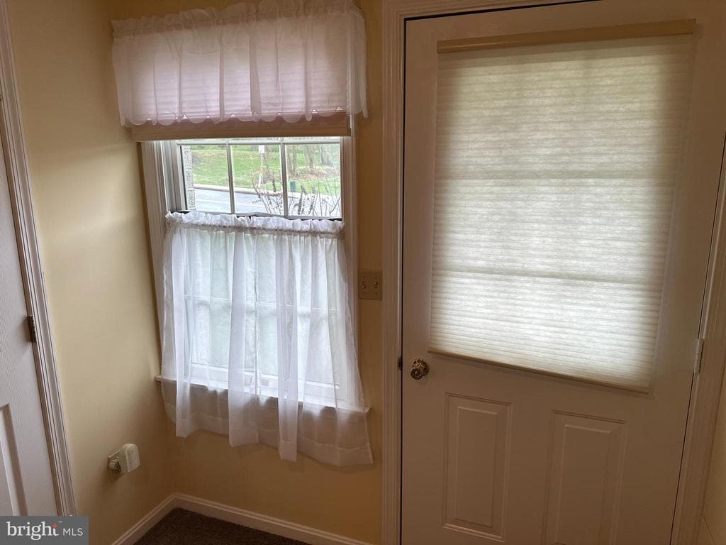 Property photo #20 for 593 W Third St, Waynesboro, PA 17268