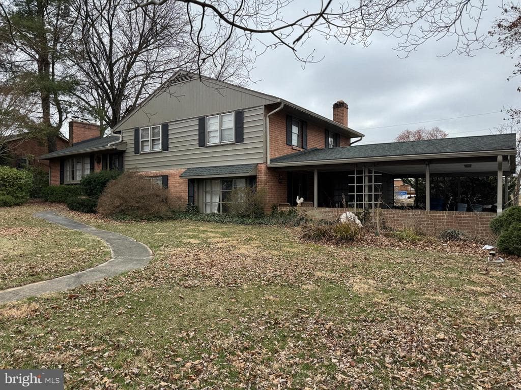 Property photo #1 for 16601 Johnson Dr, Williamsport, MD 21795