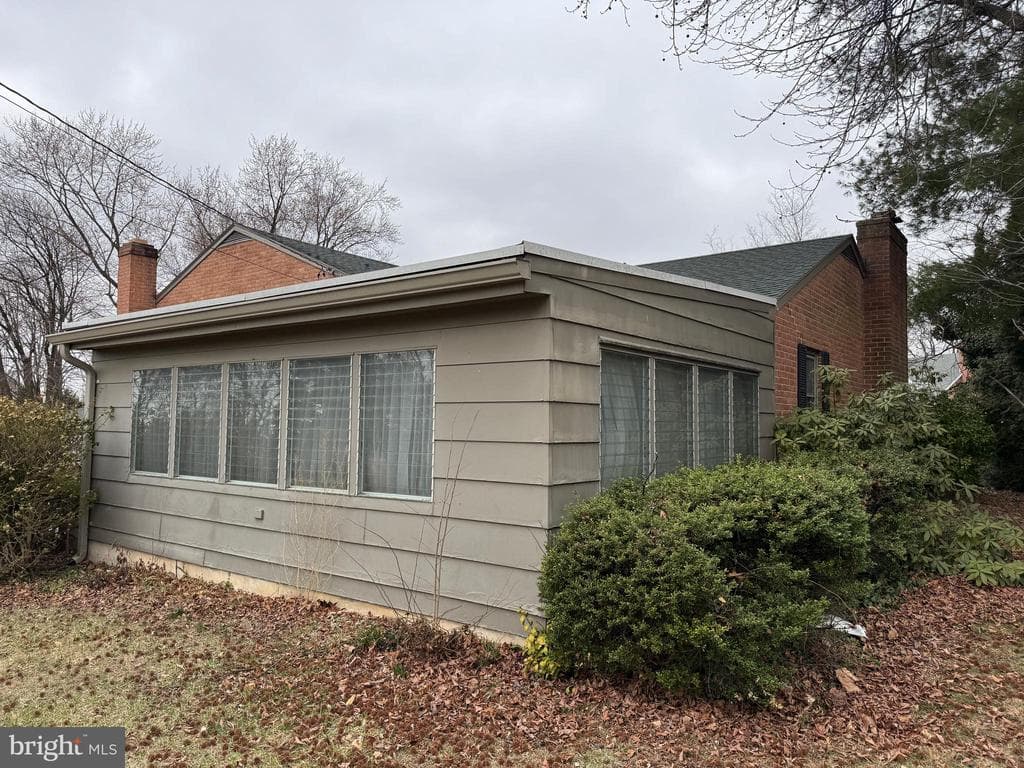 Property photo #7 for 16601 Johnson Dr, Williamsport, MD 21795