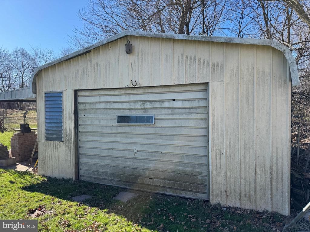 Property photo #12 for 35 Hunterstown Hampton Rd, Gettysburg, PA 17325