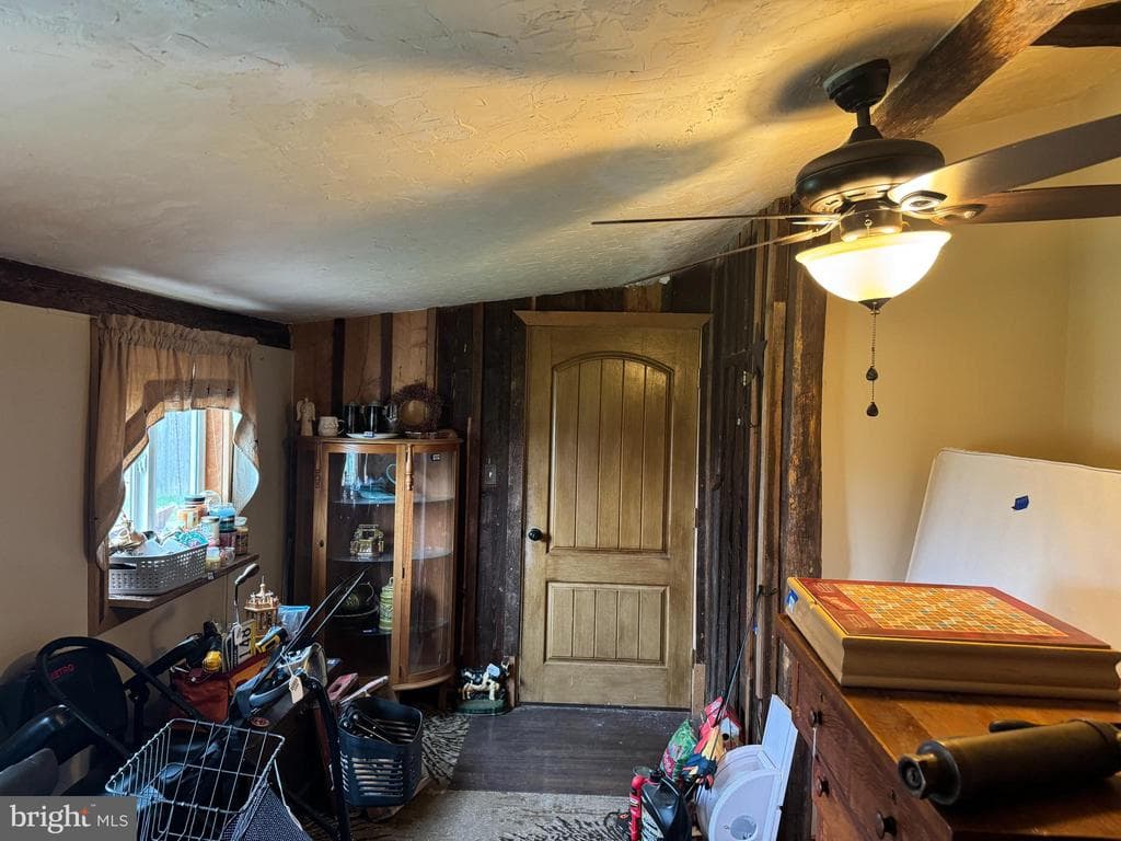 Property photo #19 for 35 Hunterstown Hampton Rd, Gettysburg, PA 17325