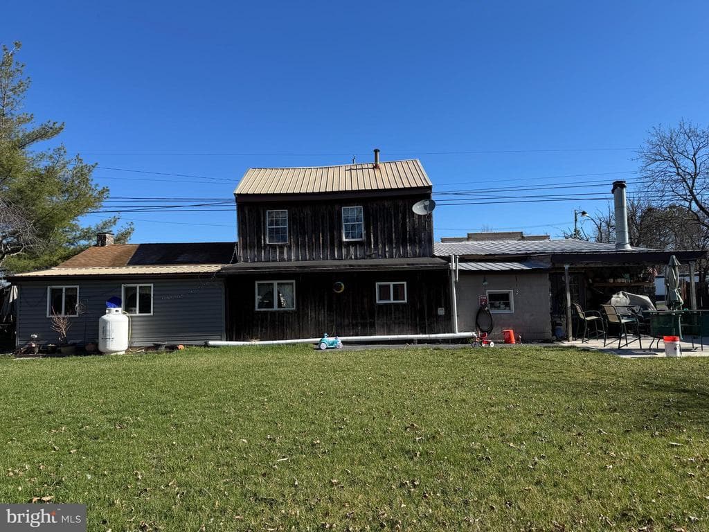 Property photo #9 for 35 Hunterstown Hampton Rd, Gettysburg, PA 17325