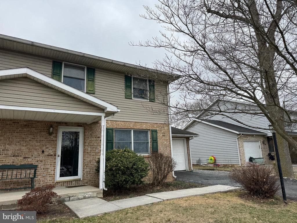 Property photo #1 for 14788 Sherwood Drive, Greencastle, PA 17225