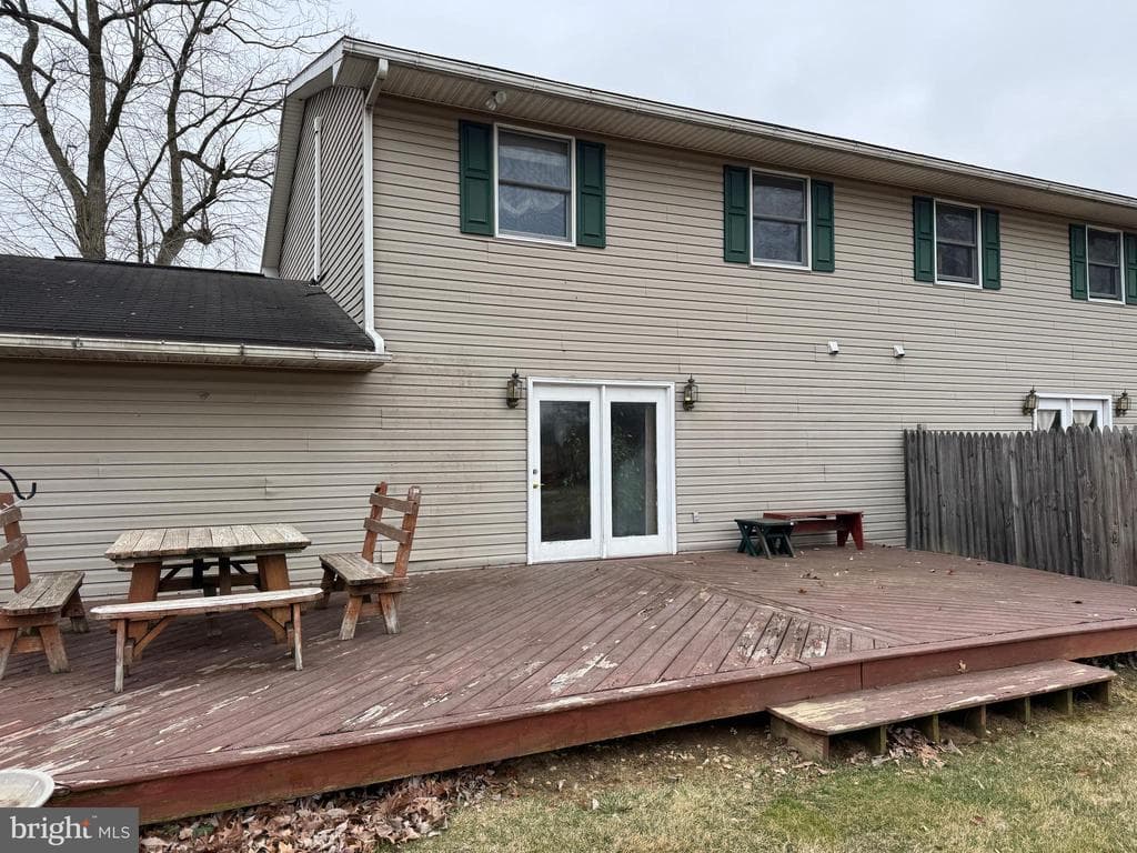 Property photo #7 for 14788 Sherwood Drive, Greencastle, PA 17225