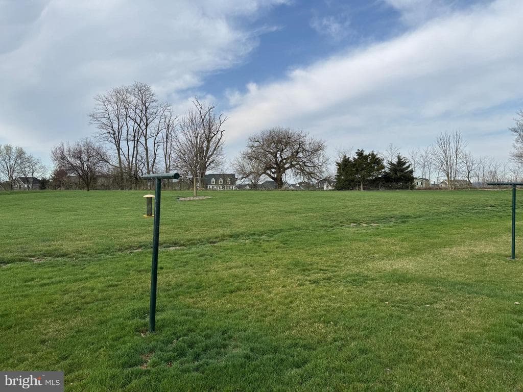Property photo #11 for 74 Homestead Dr, Greencastle, PA 17225