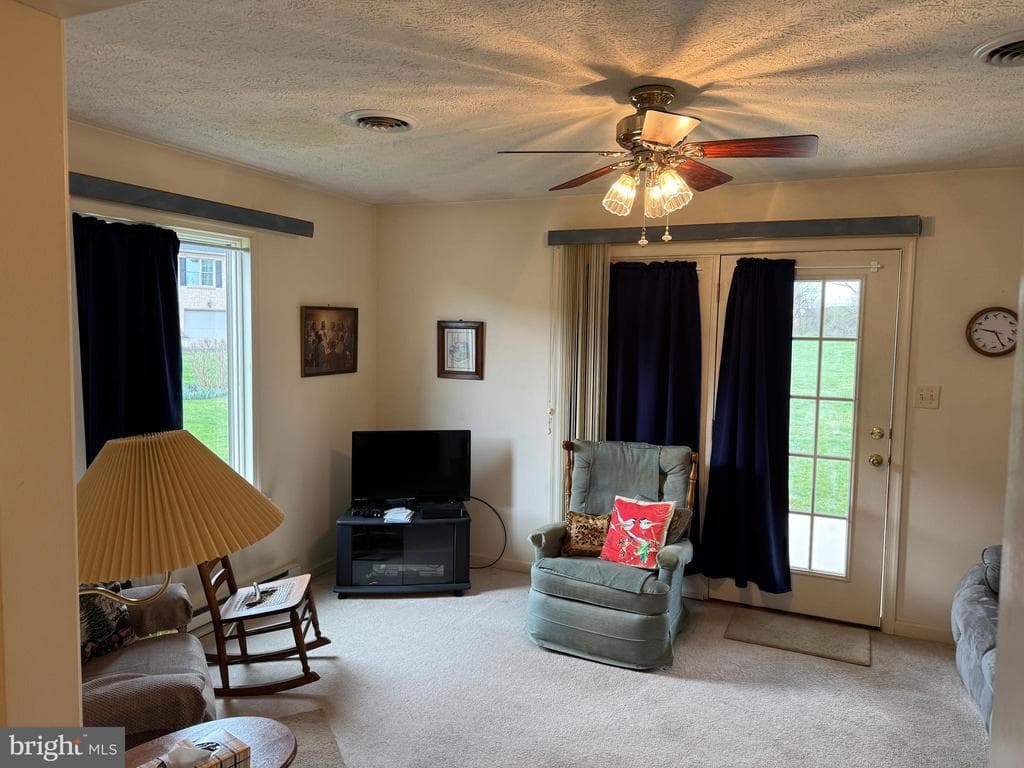 Property photo #25 for 74 Homestead Dr, Greencastle, PA 17225