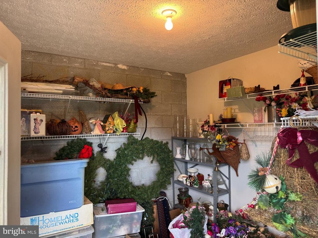 Property photo #35 for 74 Homestead Dr, Greencastle, PA 17225