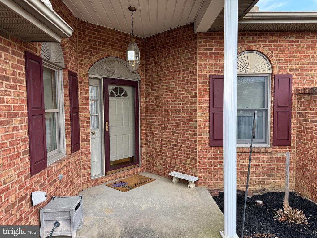 Property photo #4 for 74 Homestead Dr, Greencastle, PA 17225