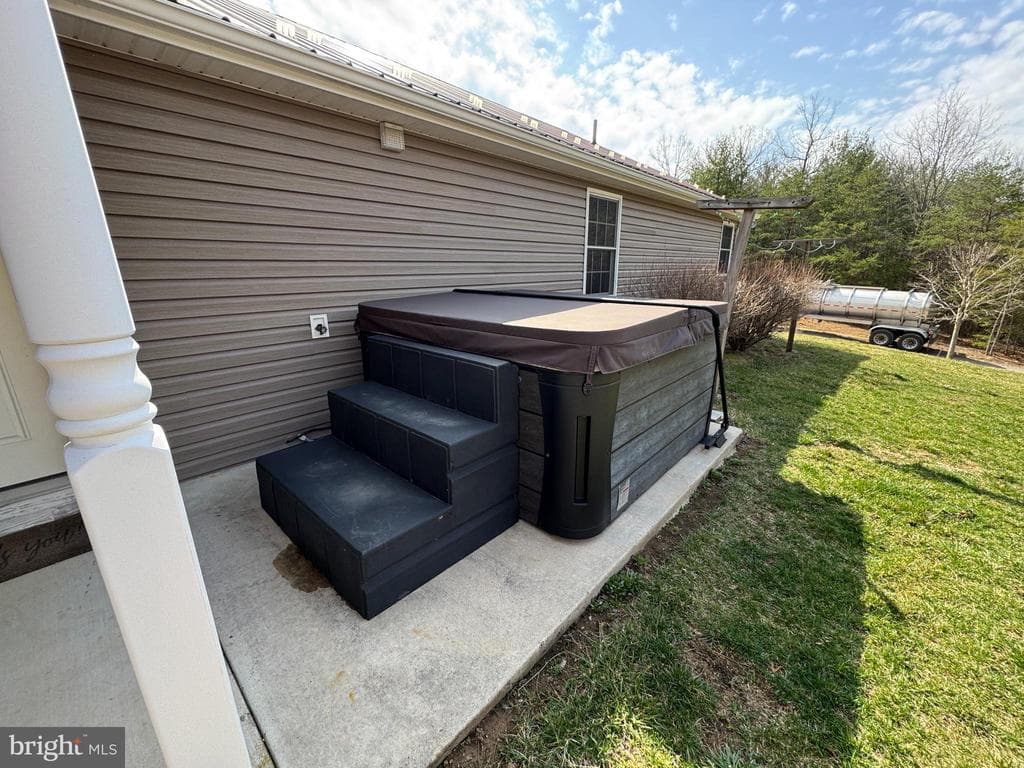 Property photo #4 for 11749 Town Creek Rd NE, Flintstone, MD 21530