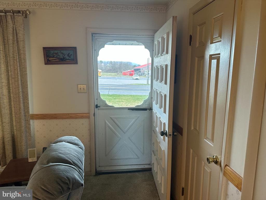Property photo #5 for 3786 Lincoln Way West, Chambersburg, PA 17202