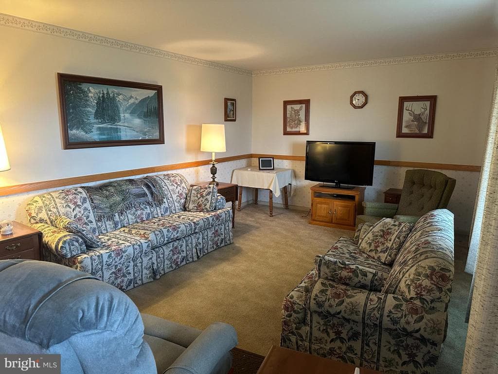 Property photo #6 for 3786 Lincoln Way West, Chambersburg, PA 17202