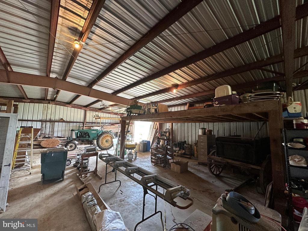 Property photo #129 for 1423 Mason Dixon Rd, Greencastle, PA 17225
