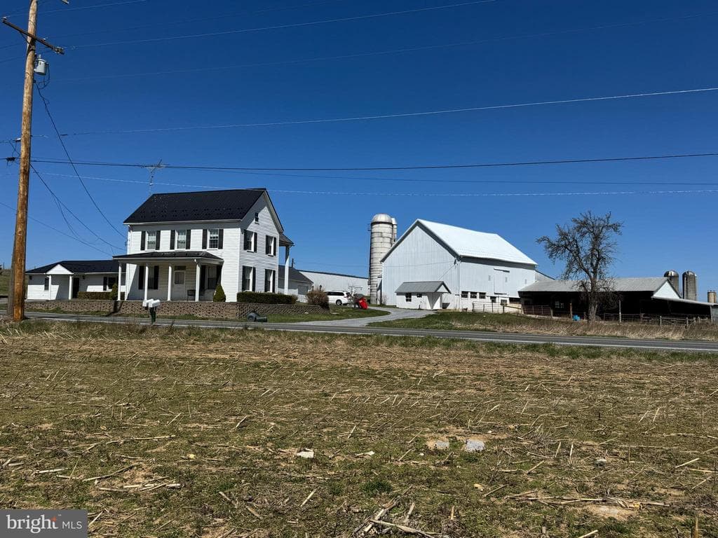 Property photo #0 for 1423 Mason Dixon Rd, Greencastle, PA 17225