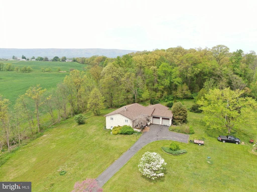 Property photo #14 for 15004 Burnt Mill Rd, Shippensburg, PA 17257