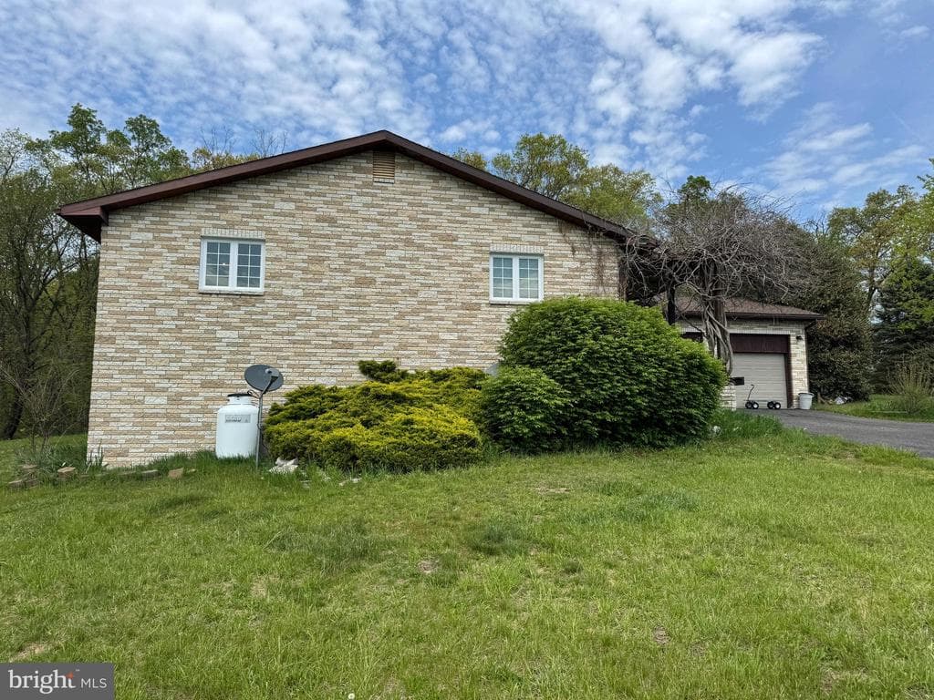 Property photo #24 for 15004 Burnt Mill Rd, Shippensburg, PA 17257