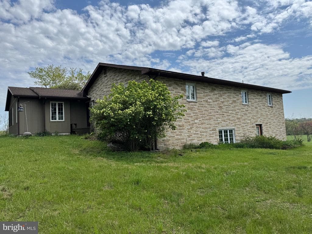 Property photo #30 for 15004 Burnt Mill Rd, Shippensburg, PA 17257