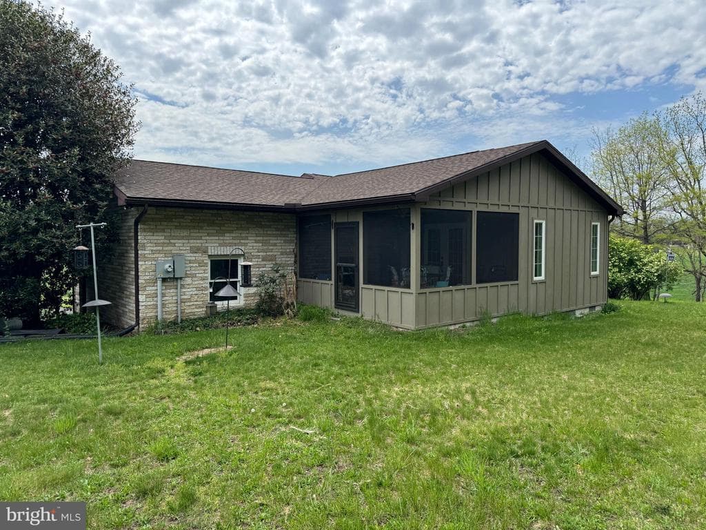 Property photo #34 for 15004 Burnt Mill Rd, Shippensburg, PA 17257