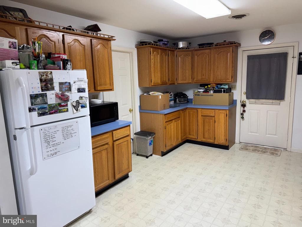 Property photo #4 for 14852 Sherwood Drive, Greencastle, PA 17225