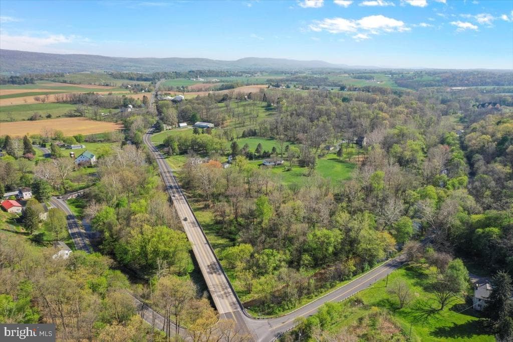 Property photo #11 for 13943 Anthony Hwy, Waynesboro, PA 17268