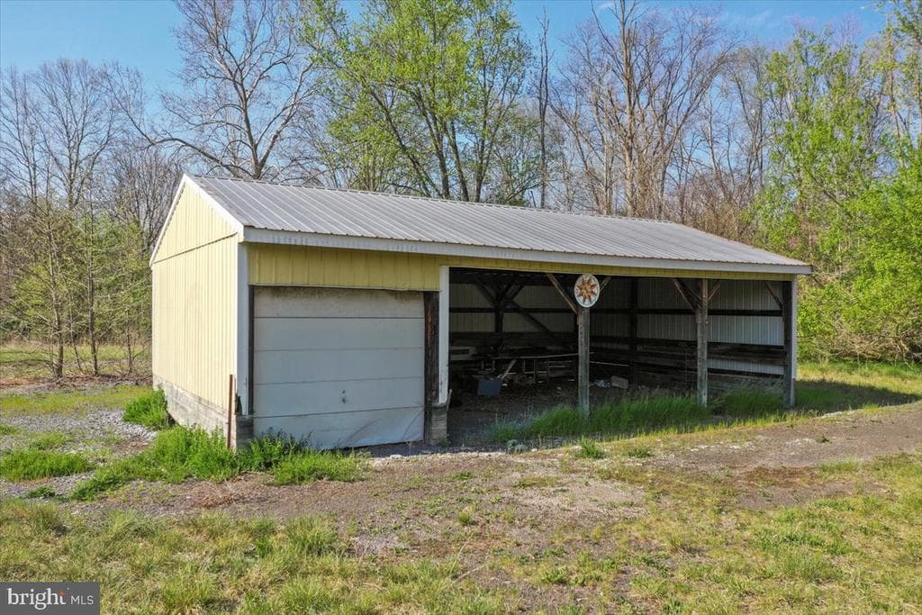 Property photo #9 for 13943 Anthony Hwy, Waynesboro, PA 17268