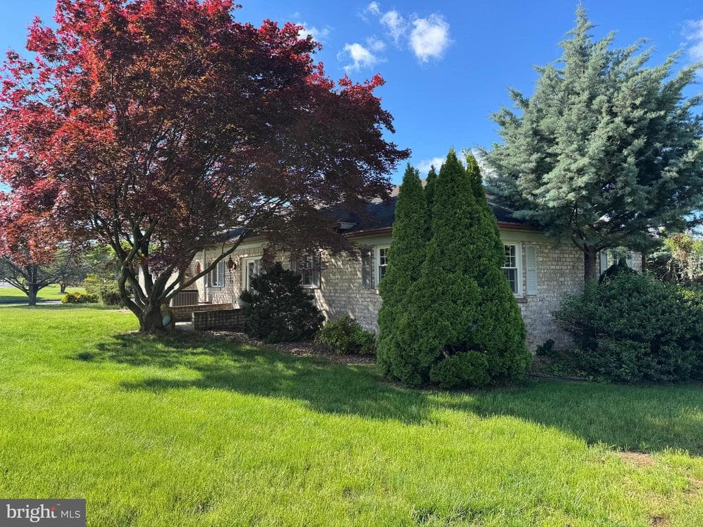 Property photo #16 for 204 Moss Spring Ave, Greencastle, PA 17225